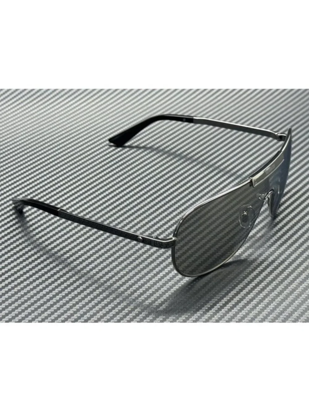 New Versace Men Gunmetal Sunglasses 70-20-140